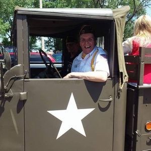 Meet your Posher, Thomas